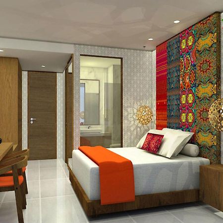 Abhyagama Hotel Digha  Bilik gambar